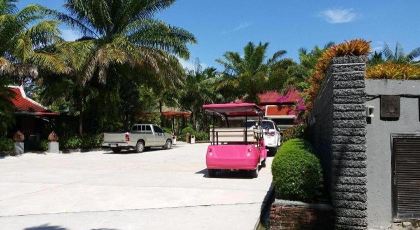 Royal Lee Resort And Spa Nai Yang Beach Exterior foto